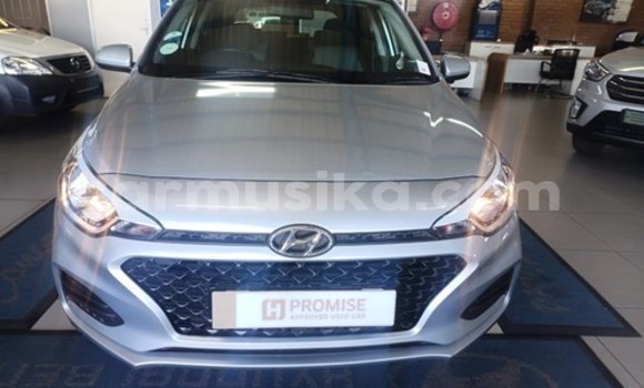 Tenga Tsaru Hyundai i20 Bhuruu Mota in Beitbridge in Matabeleland South Tenga Tsaru Hyundai i20 Bhuruu Mota in Beitbridge in Matabeleland South