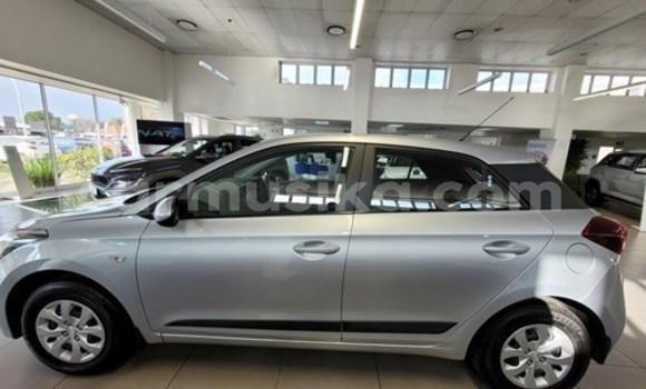 Tenga Tsaru Hyundai i20 Sirivha Mota in Beitbridge in Matabeleland South Tenga Tsaru Hyundai i20 Sirivha Mota in Beitbridge in Matabeleland South