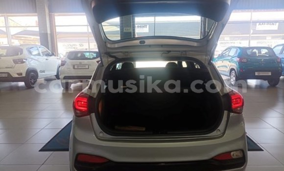 Tenga Tsaru Hyundai i20 Sirivha Mota in Beitbridge in Matabeleland South Tenga Tsaru Hyundai i20 Sirivha Mota in Beitbridge in Matabeleland South