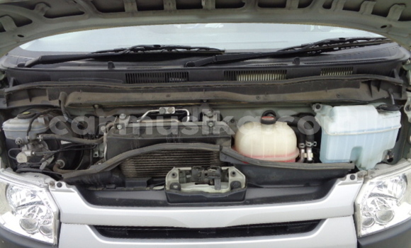 Tenga Tsaru Toyota Hiace Chena Mota in Beitbridge in Matabeleland South Tenga Tsaru Toyota Hiace Chena Mota in Beitbridge in Matabeleland South