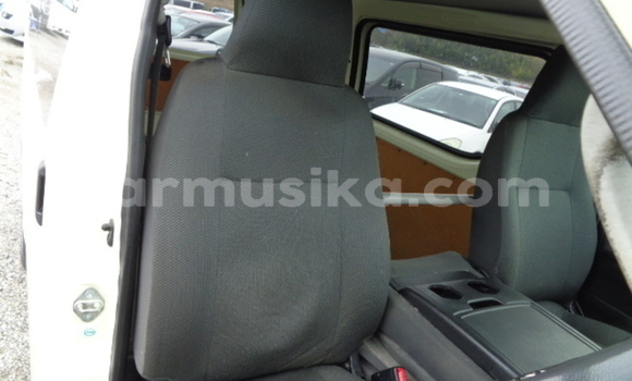 Tenga Tsaru Toyota Hiace Chena Mota in Beitbridge in Matabeleland South Tenga Tsaru Toyota Hiace Chena Mota in Beitbridge in Matabeleland South