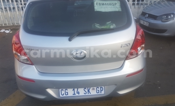 Tenga Tsaru Hyundai i20 Chena Mota in Beitbridge in Matabeleland South Tenga Tsaru Hyundai i20 Chena Mota in Beitbridge in Matabeleland South