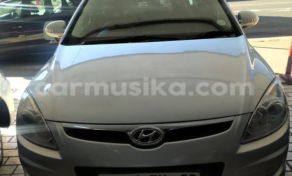 Tenga Tsaru Hyundai i30 Sirivha Mota in Beitbridge in Matabeleland South Tenga Tsaru Hyundai i30 Sirivha Mota in Beitbridge in Matabeleland South