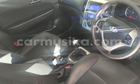 Tenga Tsaru Hyundai i30 Sirivha Mota in Beitbridge in Matabeleland South Tenga Tsaru Hyundai i30 Sirivha Mota in Beitbridge in Matabeleland South