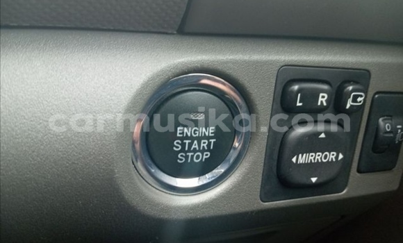 Nunua Ilio tumika Toyota Vitz Nyekundu Gari ndani ya Beitbridge nchini Matabeleland Kusini Nunua Ilio tumika Toyota Vitz Nyekundu Gari ndani ya Beitbridge nchini Matabeleland Kusini