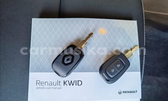 Buy Used Renault KWID White Car in Beitbridge in Matabeleland South Buy Used Renault KWID White Car in Beitbridge in Matabeleland South
