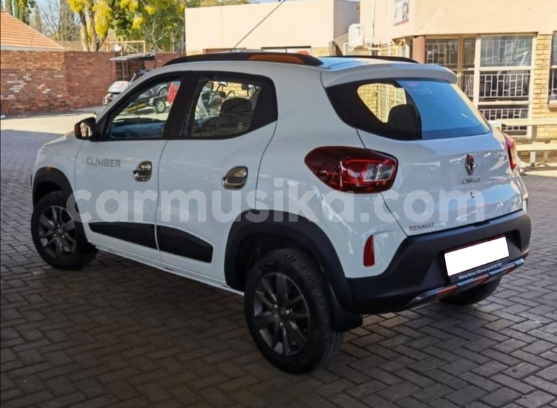 Big with watermark renault kwid matabeleland south beitbridge 30695