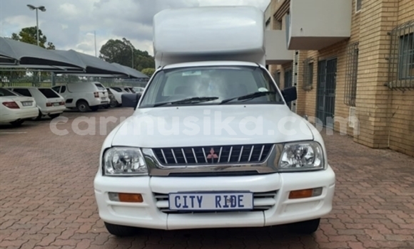 Tenga Tsaru Mitsubishi Colt Chena Mota in Beitbridge in Matabeleland South Tenga Tsaru Mitsubishi Colt Chena Mota in Beitbridge in Matabeleland South