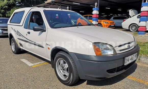 Tenga Tsaru Ford B-MAX Chena Mota in Beitbridge in Matabeleland South Tenga Tsaru Ford B-MAX Chena Mota in Beitbridge in Matabeleland South