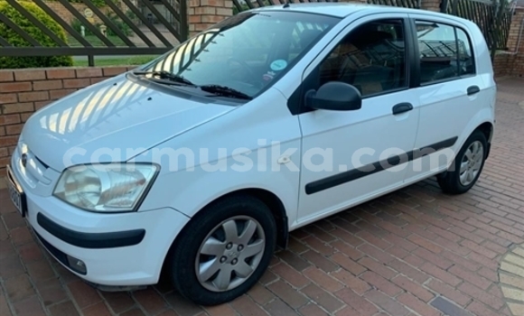Buy Used Hyundai Getz White Car in Beitbridge in Matabeleland South Buy Used Hyundai Getz White Car in Beitbridge in Matabeleland South