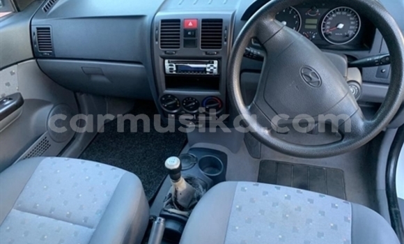 Buy Used Hyundai Getz White Car in Beitbridge in Matabeleland South Buy Used Hyundai Getz White Car in Beitbridge in Matabeleland South