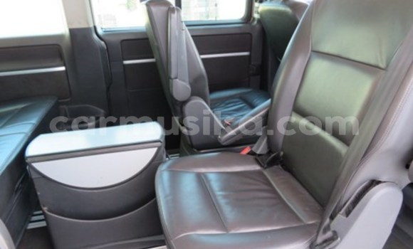 Tenga Tsaru Volkswagen Caravelle Zvimwe Mota in Beitbridge in Matabeleland South Tenga Tsaru Volkswagen Caravelle Zvimwe Mota in Beitbridge in Matabeleland South