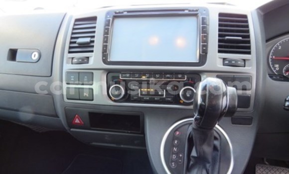 Tenga Tsaru Volkswagen Caravelle Zvimwe Mota in Beitbridge in Matabeleland South Tenga Tsaru Volkswagen Caravelle Zvimwe Mota in Beitbridge in Matabeleland South