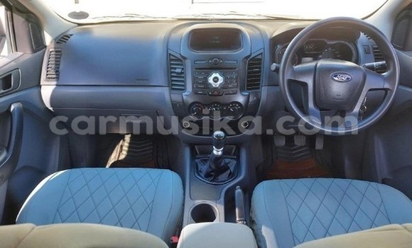 Tenga Tsaru FORD MUSTANG Zvimwe Mota in Beitbridge in Matabeleland South Tenga Tsaru FORD MUSTANG Zvimwe Mota in Beitbridge in Matabeleland South