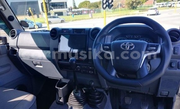 Tenga Tsaru Toyota Land Cruiser Zvimwe Mota in Beitbridge in Matabeleland South Tenga Tsaru Toyota Land Cruiser Zvimwe Mota in Beitbridge in Matabeleland South