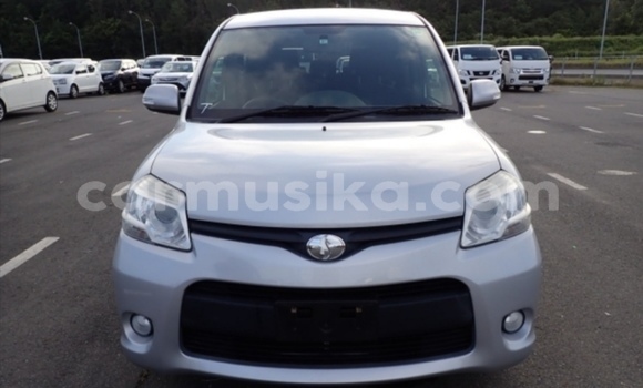 Acheter Occasion Voiture Toyota Sienta Gris à Beitbridge, Matabeleland South Acheter Occasion Voiture Toyota Sienta Gris à Beitbridge, Matabeleland South