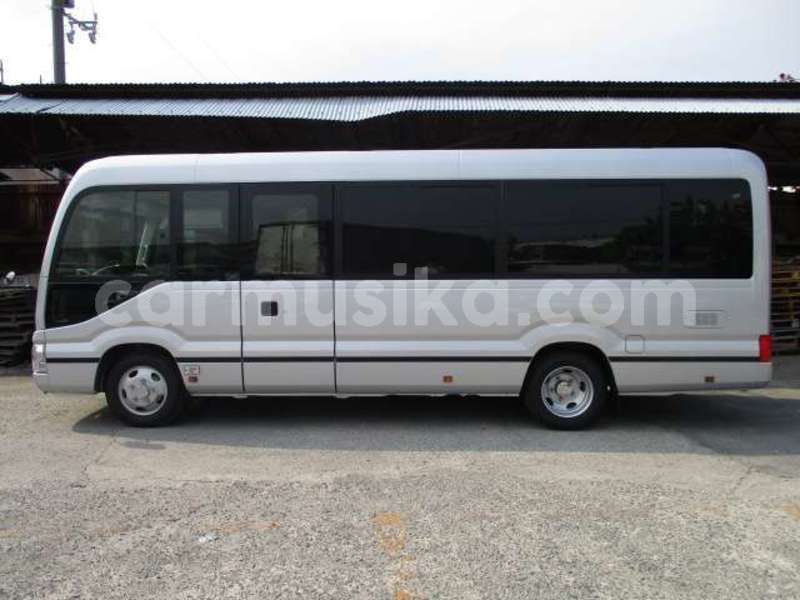 Big with watermark toyota coaster matabeleland south beitbridge 30722