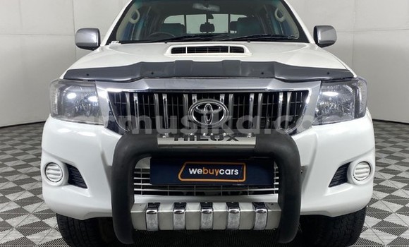 Acheter Occasion Voiture Toyota Hilux Blanc à Beitbridge, Matabeleland South Acheter Occasion Voiture Toyota Hilux Blanc à Beitbridge, Matabeleland South