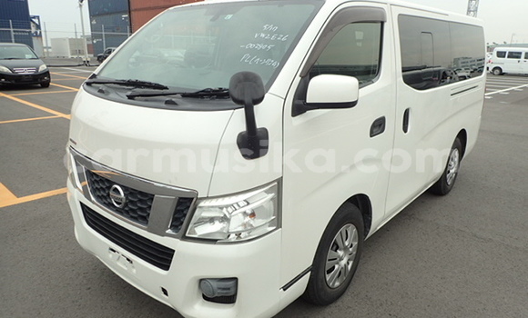 Acheter Occasion Voiture Nissan NV350 Caravan Blanc à Beitbridge, Matabeleland South Acheter Occasion Voiture Nissan NV350 Caravan Blanc à Beitbridge, Matabeleland South