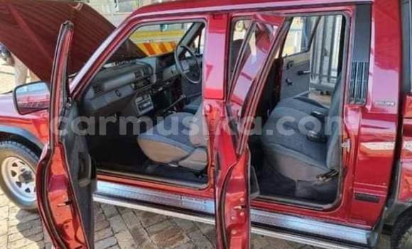 Acheter Occasion Voiture Toyota Hilux Rouge à Beitbridge, Matabeleland South Acheter Occasion Voiture Toyota Hilux Rouge à Beitbridge, Matabeleland South