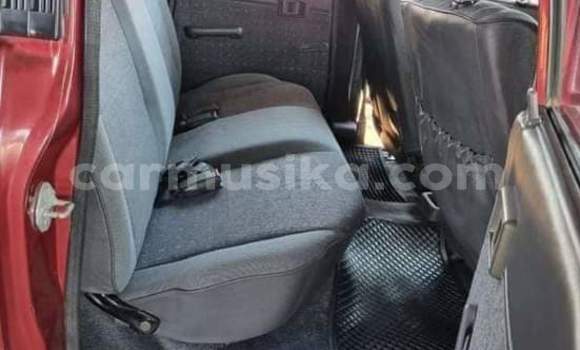 Acheter Occasion Voiture Toyota Hilux Rouge à Beitbridge, Matabeleland South Acheter Occasion Voiture Toyota Hilux Rouge à Beitbridge, Matabeleland South