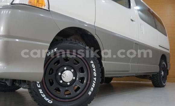 Buy Used Toyota Granvia Other Car in Beitbridge in Matabeleland South Buy Used Toyota Granvia Other Car in Beitbridge in Matabeleland South