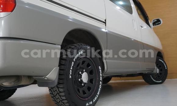 Buy Used Toyota Granvia Other Car in Beitbridge in Matabeleland South Buy Used Toyota Granvia Other Car in Beitbridge in Matabeleland South