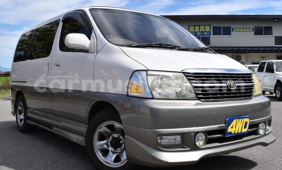 Buy Used Toyota Granvia Other Car in Beitbridge in Matabeleland South Buy Used Toyota Granvia Other Car in Beitbridge in Matabeleland South