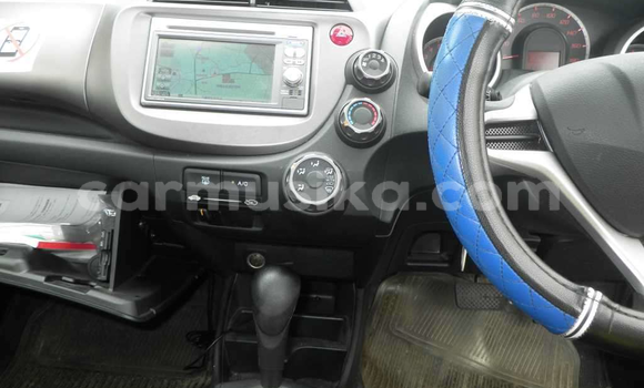 Buy Used Honda Fit Silver Car in Beitbridge in Matabeleland South Buy Used Honda Fit Silver Car in Beitbridge in Matabeleland South