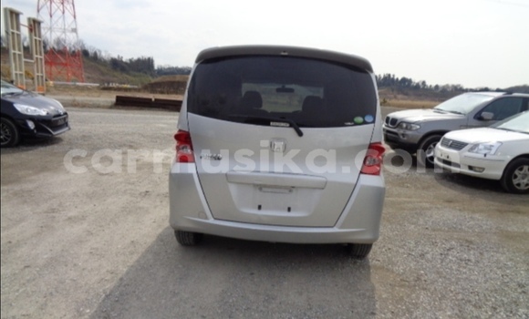 Nunua Ilio tumika Honda Freed Fedha Gari ndani ya Beitbridge nchini Matabeleland Kusini Nunua Ilio tumika Honda Freed Fedha Gari ndani ya Beitbridge nchini Matabeleland Kusini