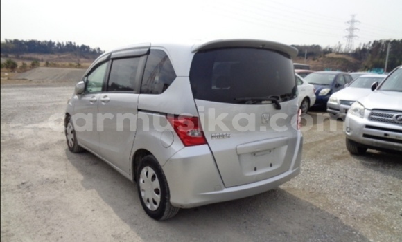 Nunua Ilio tumika Honda Freed Fedha Gari ndani ya Beitbridge nchini Matabeleland Kusini Nunua Ilio tumika Honda Freed Fedha Gari ndani ya Beitbridge nchini Matabeleland Kusini