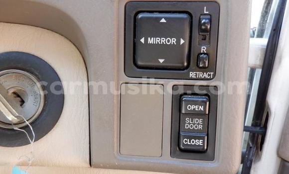 Acheter Occasion Voiture Toyota Granvia Autre à Beitbridge, Matabeleland South Acheter Occasion Voiture Toyota Granvia Autre à Beitbridge, Matabeleland South