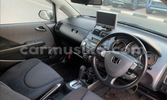 Acheter Occasion Voiture Honda Fit Gris à Beitbridge, Matabeleland South Acheter Occasion Voiture Honda Fit Gris à Beitbridge, Matabeleland South
