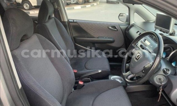 Acheter Occasion Voiture Honda Fit Gris à Beitbridge, Matabeleland South Acheter Occasion Voiture Honda Fit Gris à Beitbridge, Matabeleland South