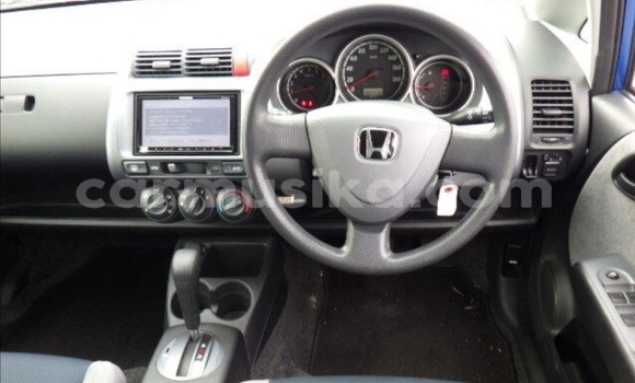 Nunua Ilio tumika Honda Fit Bluu Gari ndani ya Beitbridge nchini Matabeleland Kusini Nunua Ilio tumika Honda Fit Bluu Gari ndani ya Beitbridge nchini Matabeleland Kusini