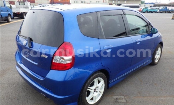 Nunua Ilio tumika Honda Fit Bluu Gari ndani ya Beitbridge nchini Matabeleland Kusini Nunua Ilio tumika Honda Fit Bluu Gari ndani ya Beitbridge nchini Matabeleland Kusini