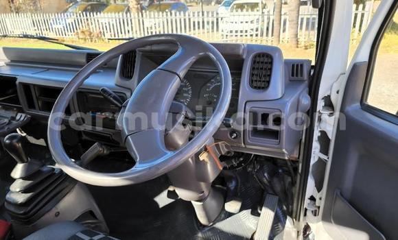 Buy Used Toyota Dyna White Truck in Beitbridge in Matabeleland South Buy Used Toyota Dyna White Truck in Beitbridge in Matabeleland South