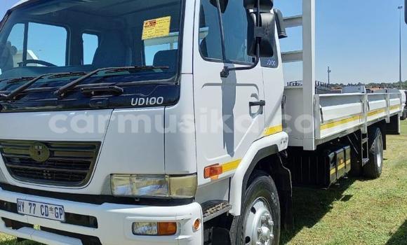 Buy Used Nissan UD White Truck in Beitbridge in Matabeleland South Buy Used Nissan UD White Truck in Beitbridge in Matabeleland South