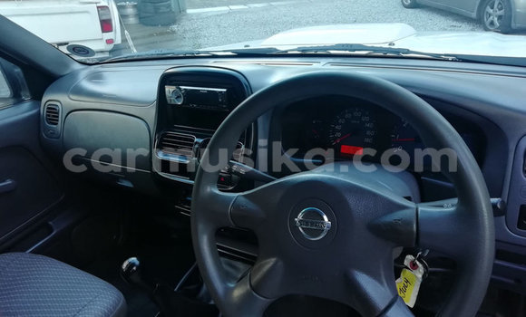 Acheter Occasion Voiture Nissan NP 300 Blanc à Beitbridge, Matabeleland South Acheter Occasion Voiture Nissan NP 300 Blanc à Beitbridge, Matabeleland South