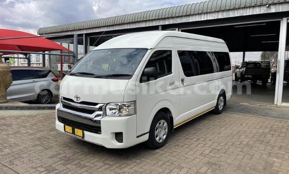 Buy Used Toyota Sprinter Carib White Car in Beitbridge in Matabeleland South Buy Used Toyota Sprinter Carib White Car in Beitbridge in Matabeleland South