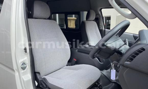 Buy Used Toyota Sprinter Carib White Car in Beitbridge in Matabeleland South Buy Used Toyota Sprinter Carib White Car in Beitbridge in Matabeleland South