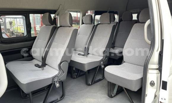 Buy Used Toyota Sprinter Carib White Car in Beitbridge in Matabeleland South Buy Used Toyota Sprinter Carib White Car in Beitbridge in Matabeleland South