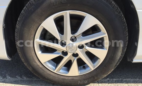 Buy Used Toyota Alphard Silver Car in Beitbridge in Matabeleland South Buy Used Toyota Alphard Silver Car in Beitbridge in Matabeleland South