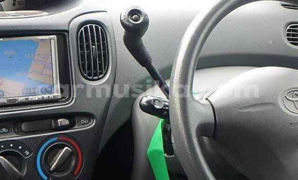 Acheter Occasion Voiture Toyota FunCargo Gris à Beitbridge, Matabeleland South Acheter Occasion Voiture Toyota FunCargo Gris à Beitbridge, Matabeleland South