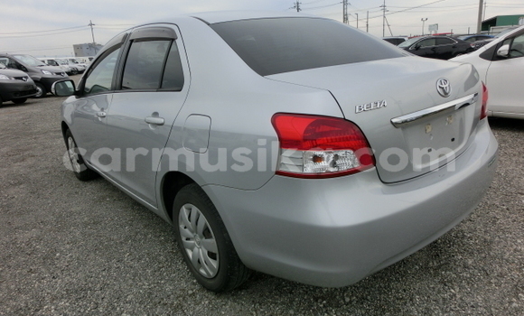 Nunua Ilio tumika Toyota Belta Fedha Gari ndani ya Beitbridge nchini Matabeleland Kusini Nunua Ilio tumika Toyota Belta Fedha Gari ndani ya Beitbridge nchini Matabeleland Kusini