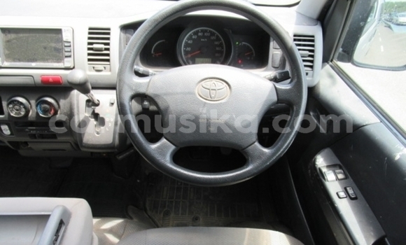 Acheter Occasion Voiture Toyota Hiace Gris à Beitbridge, Matabeleland South Acheter Occasion Voiture Toyota Hiace Gris à Beitbridge, Matabeleland South