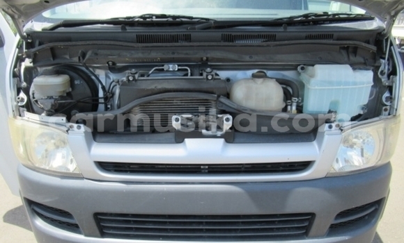 Acheter Occasion Voiture Toyota Hiace Gris à Beitbridge, Matabeleland South Acheter Occasion Voiture Toyota Hiace Gris à Beitbridge, Matabeleland South