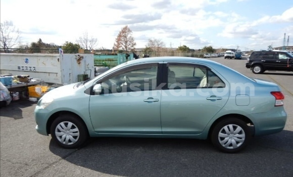 Acheter Occasion Voiture Toyota Belta Bleu à Beitbridge, Matabeleland South Acheter Occasion Voiture Toyota Belta Bleu à Beitbridge, Matabeleland South