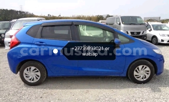 Acheter Occasion Voiture Honda Fit Bleu à Beitbridge, Matabeleland South Acheter Occasion Voiture Honda Fit Bleu à Beitbridge, Matabeleland South