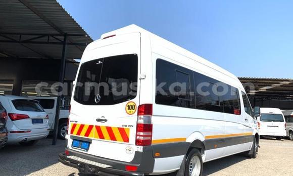 Buy Used Mercedes‒Benz Sprinter White Truck in Beitbridge in Matabeleland South Buy Used Mercedes‒Benz Sprinter White Truck in Beitbridge in Matabeleland South